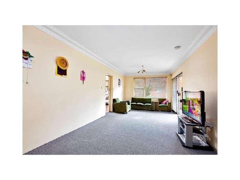 8/15 Burlington Road, Homebush NSW 2140