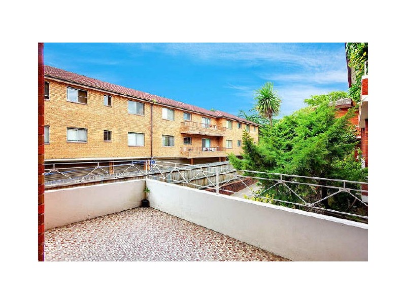 8/15 Burlington Road, Homebush NSW 2140