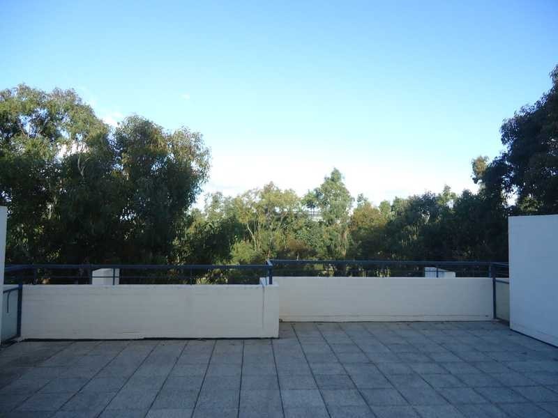 1 Heidelberg Ave, Newington NSW 2127