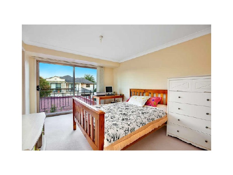 50 Charlton Drive, Liberty Grove NSW 2138