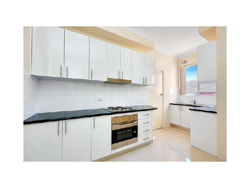 2/47 Burlington Road, Homebush NSW 2140