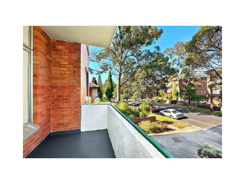 2/47 Burlington Road, Homebush NSW 2140