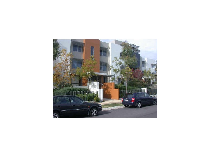 11 Blaxland Ave, Newington NSW 2127