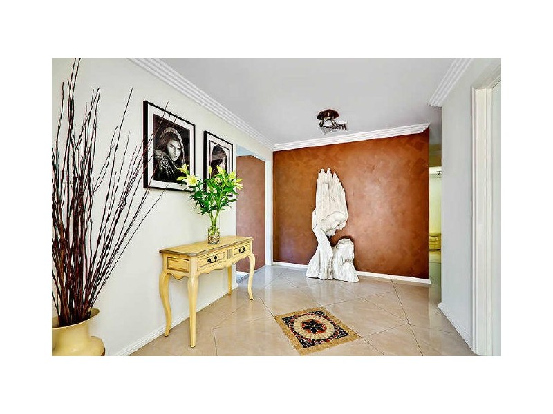 4 Denham St, Rhodes NSW 2138