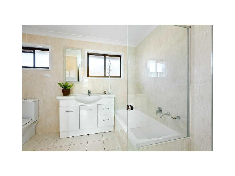 10/151 Greenacre Road, Greenacre NSW 2190