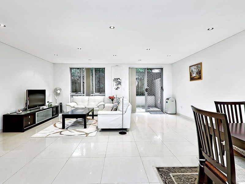 8/1 Hilts Road, Strathfield NSW 2135