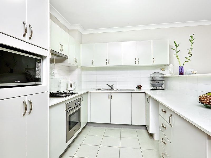 17/7-11 Bridge Road, Homebush NSW 2140