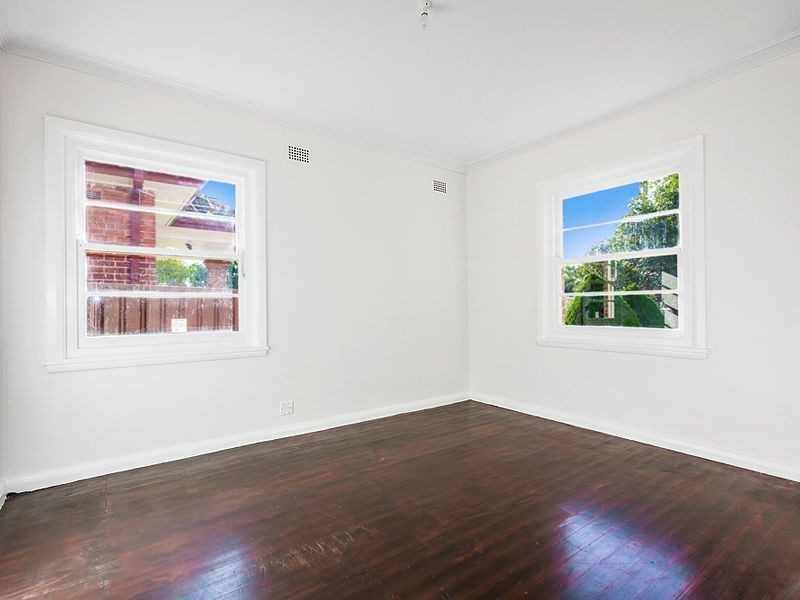 62 The Crescent, Homebush NSW 2140