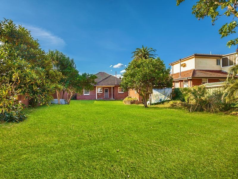 62 The Crescent, Homebush NSW 2140