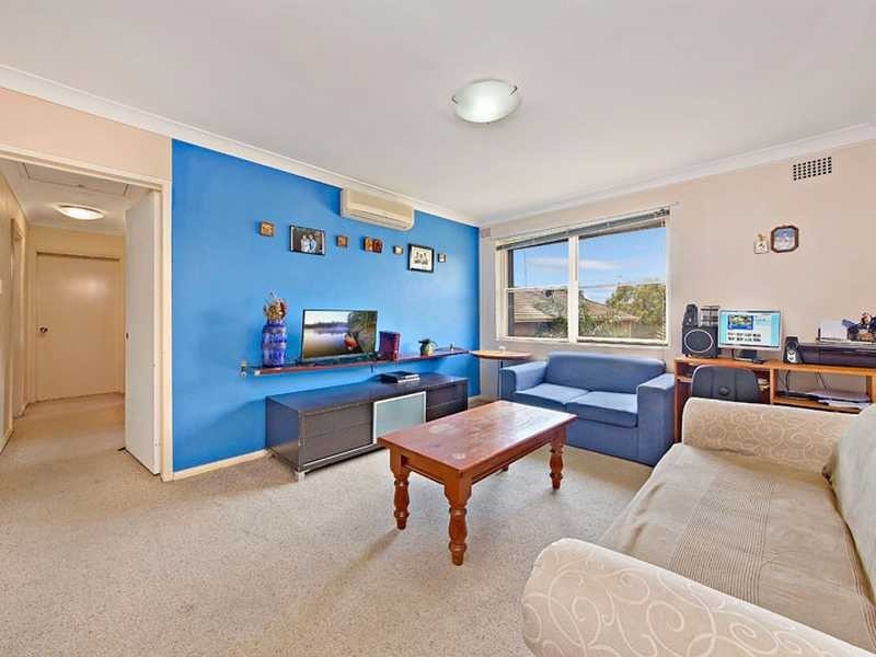 11/21-23 Marlene Crescent, Greenacre NSW 2190