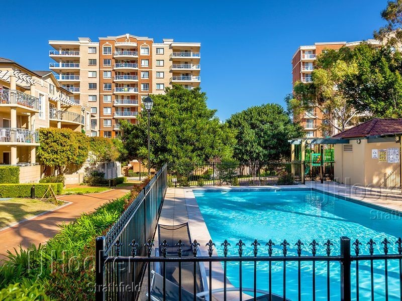 201/4 Wentworth Drive, Liberty Grove NSW 2138