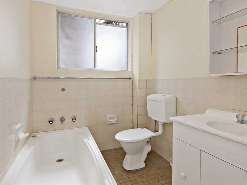 27/11-15 Lyons St, Strathfield NSW 2135