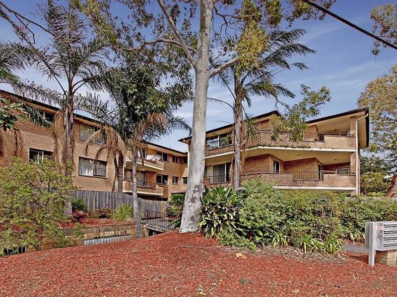 27/11-15 Lyons St, Strathfield NSW 2135