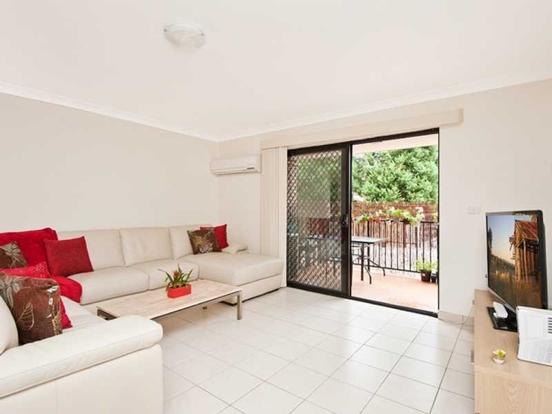 21/2-10 Mulla Road, Yagoona NSW 2199