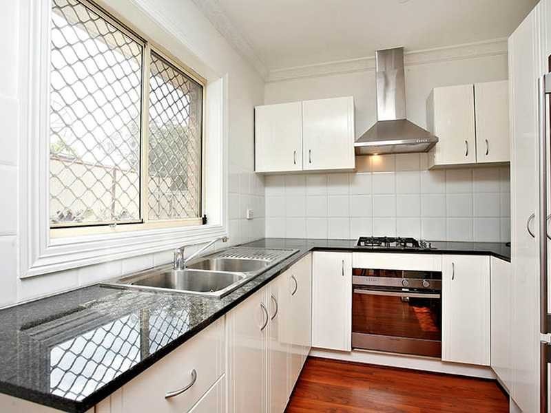 3/4-38 Roberts Road, Greenacre NSW 2190