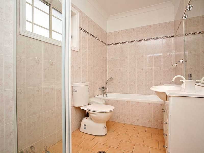 3/4-38 Roberts Road, Greenacre NSW 2190