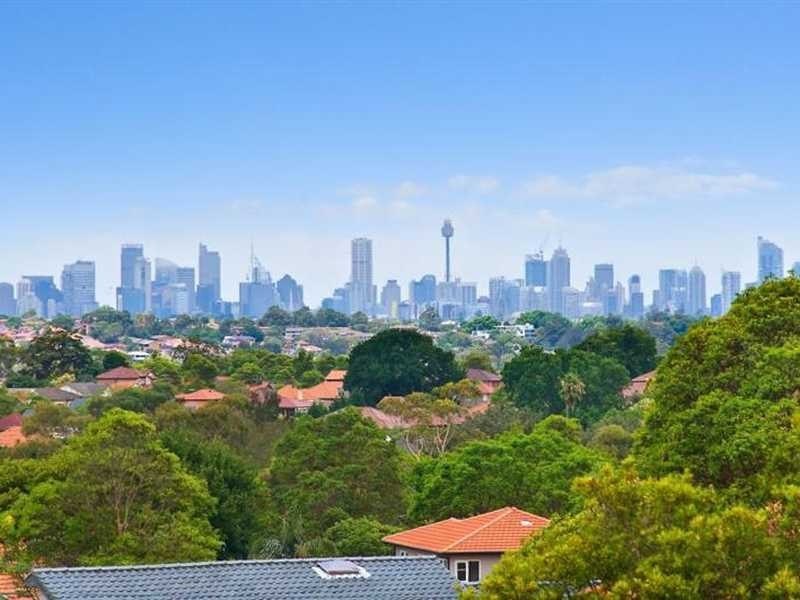 8 Fairview Street, Concord NSW 2137