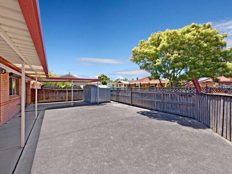 3 Ron Scott Circuit, Greenacre NSW 2190