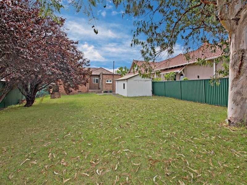 10 Boden Avenue, Strathfield NSW 2135