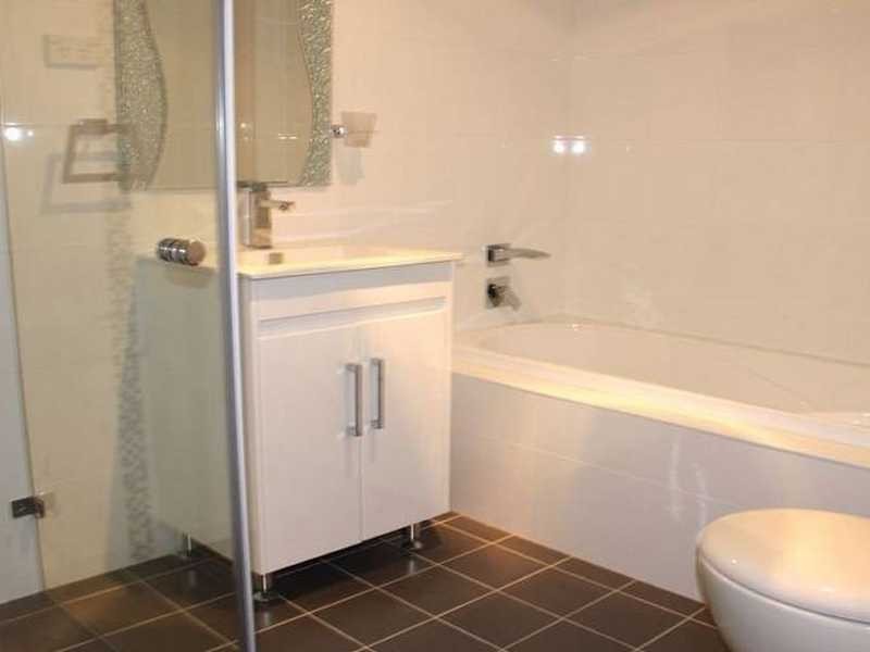 172A Juno Parade, Greenacre NSW 2190