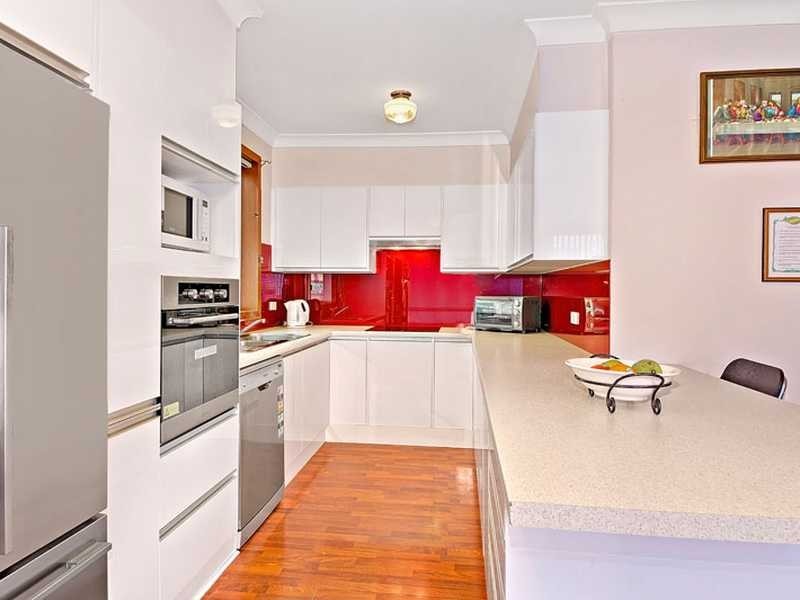 10 Chatfield Avenue, Belfield NSW 2191