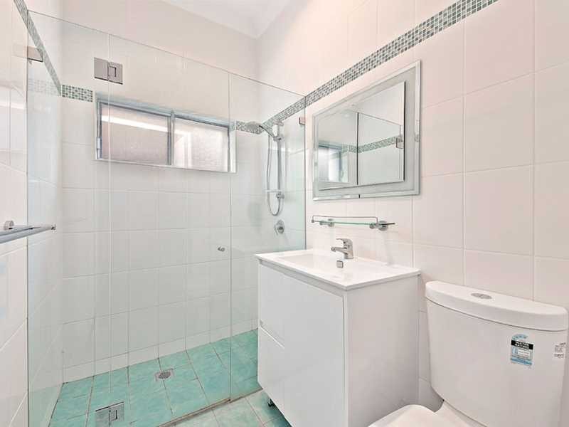 10 Chatfield Avenue, Belfield NSW 2191
