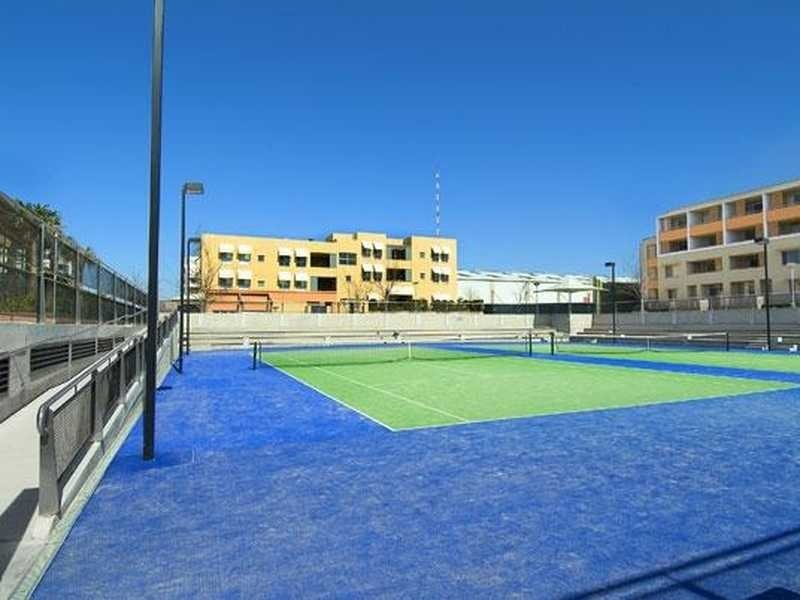 111/2 The Piazza, Wentworth Point NSW 2127