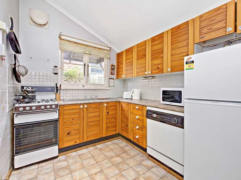 38 Harnett Avenue, Marrickville NSW 2204
