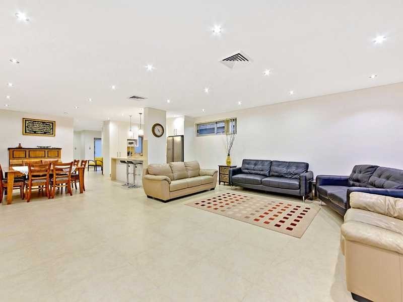 120 Juno Parade, Greenacre NSW 2190