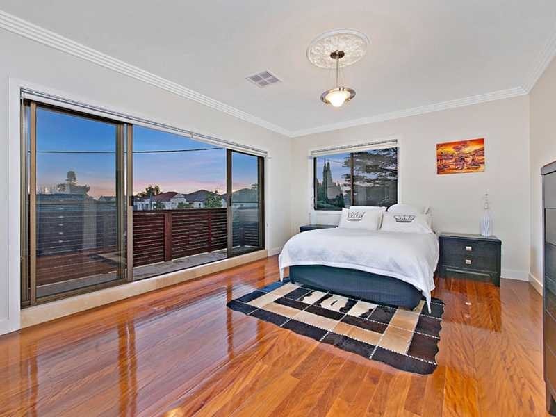 32 Brays Road, Concord NSW 2137