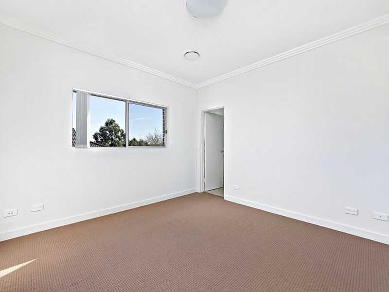 6 St Annes Street, Ryde NSW 2112