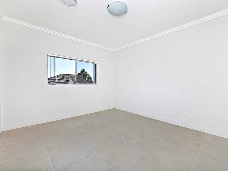 6 St Annes Street, Ryde NSW 2112