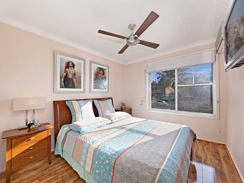 18 Davidson Road, Menai NSW 2234