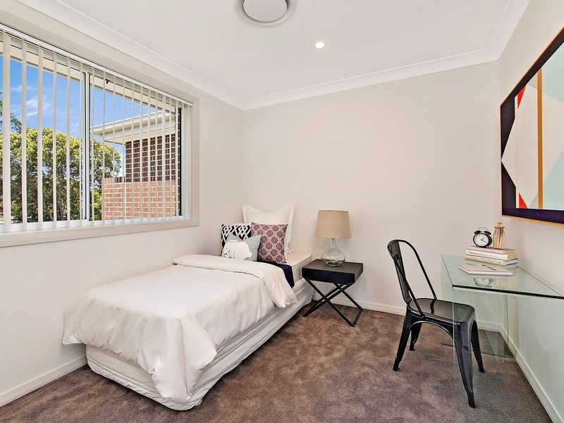 9B Flood Avenue, Revesby NSW 2212