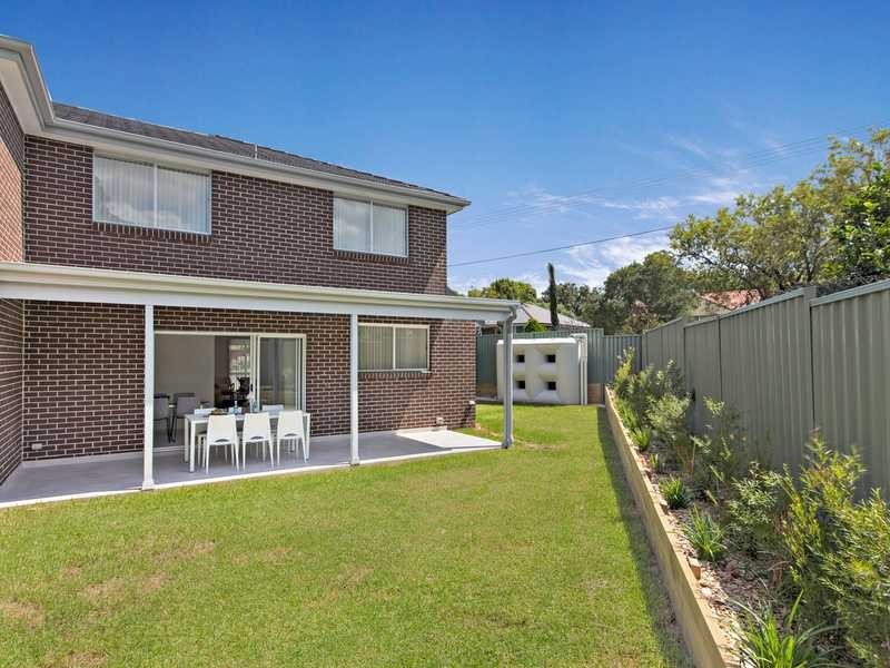 9B Flood Avenue, Revesby NSW 2212