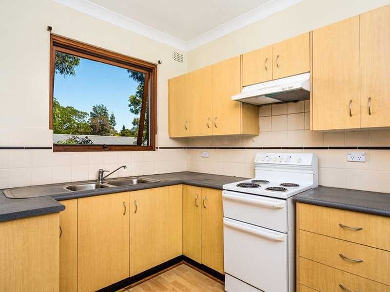 1/49 Grosvenor Crescent, Summer Hill NSW 2130