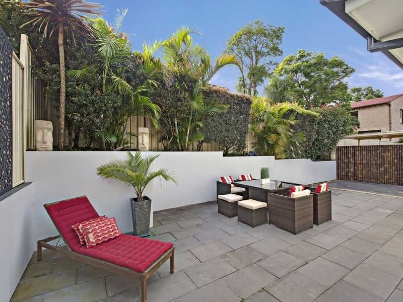 2/18 Aitchandar Road, Ryde NSW 2112