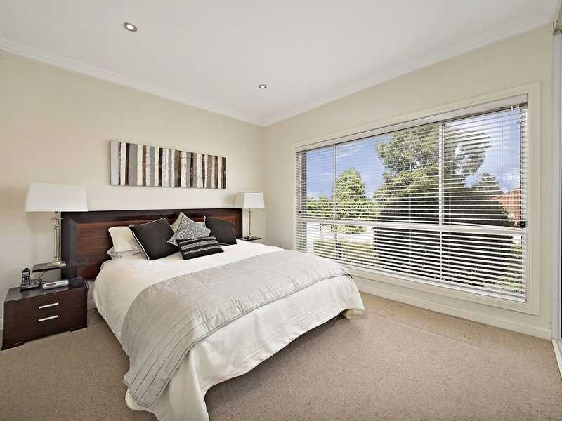 2/18 Aitchandar Road, Ryde NSW 2112