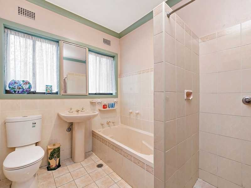 76 The Crescent, Homebush NSW 2140