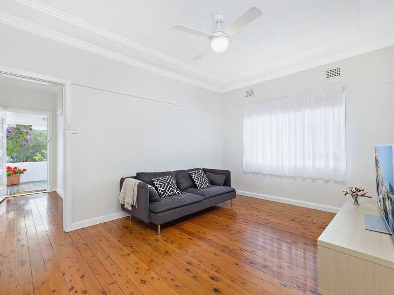 37 Barker Avenue, Silverwater NSW 2128