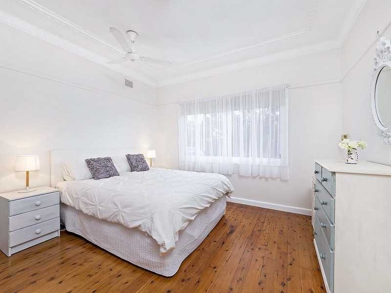 37 Barker Avenue, Silverwater NSW 2128