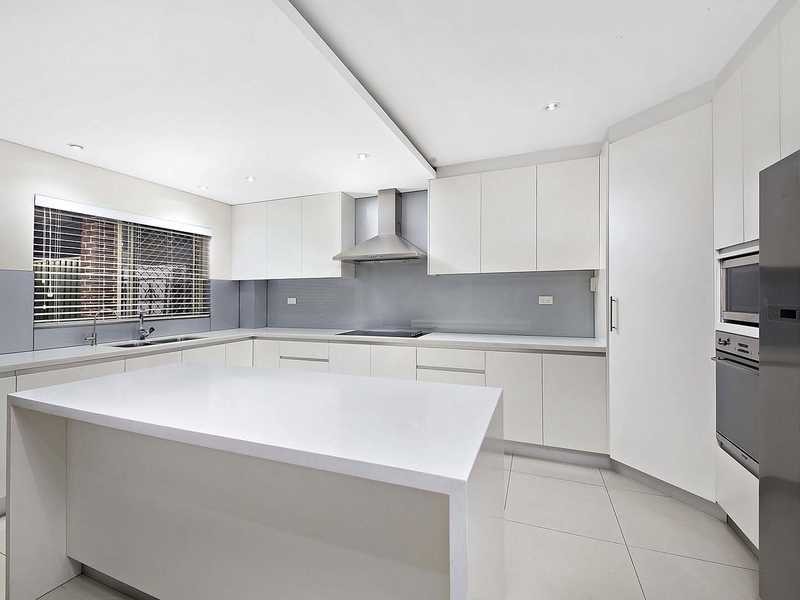 8A Keira Avenue, Greenacre NSW 2190