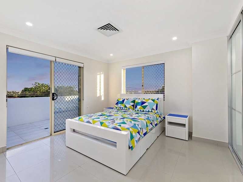 8A Keira Avenue, Greenacre NSW 2190