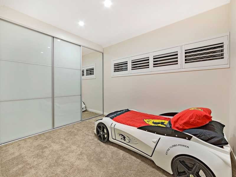 11 Terry Street, Greenacre NSW 2190