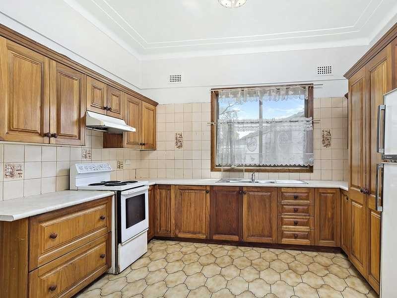 63 Courallie Avenue, Homebush West NSW 2140