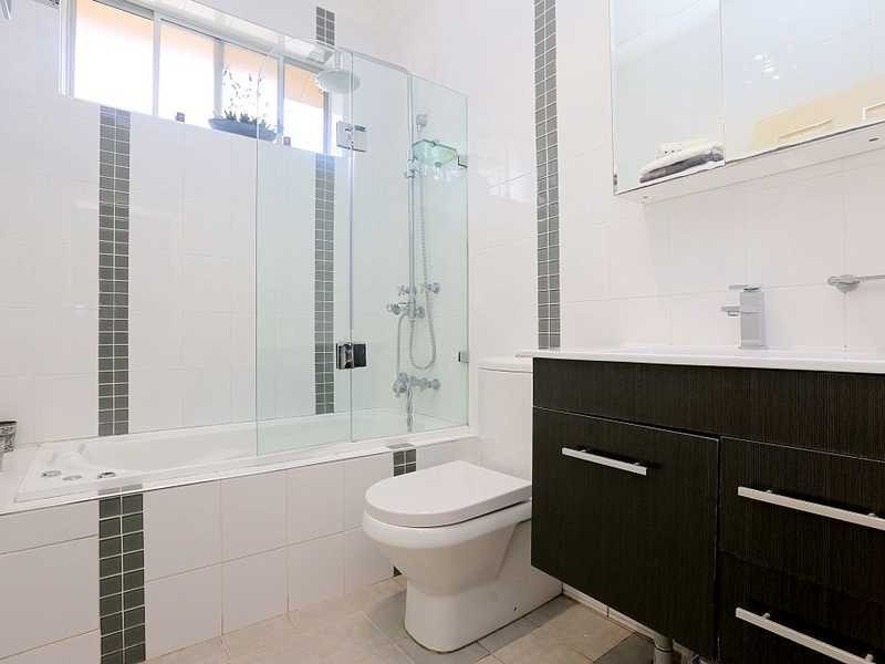 213 Noble Avenue, Greenacre NSW 2190