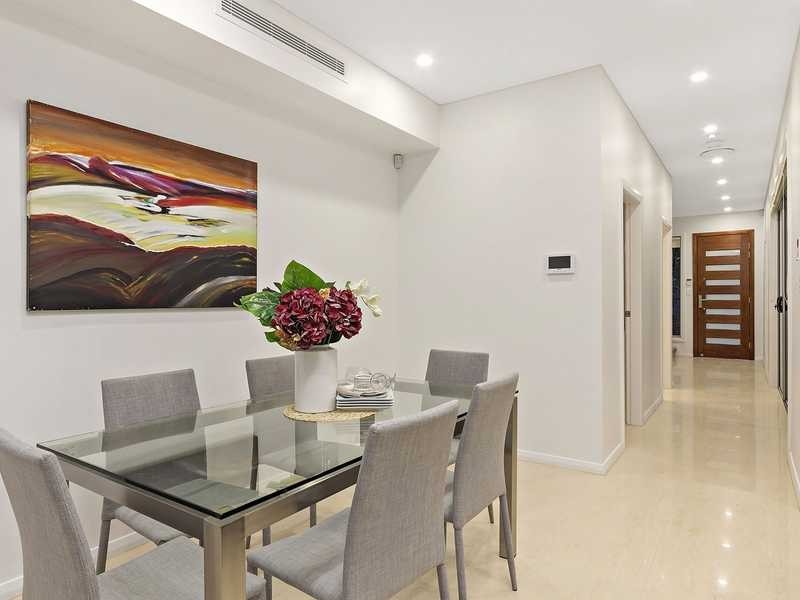 25 Latvia Avenue, Greenacre NSW 2190