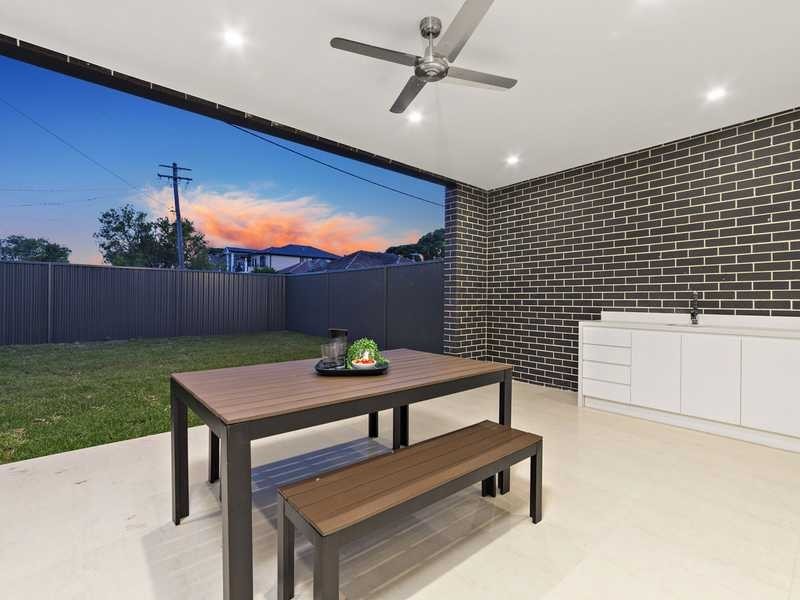 25 Latvia Avenue, Greenacre NSW 2190