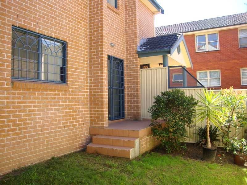 2/30 Hornsey Road, Homebush West NSW 2140