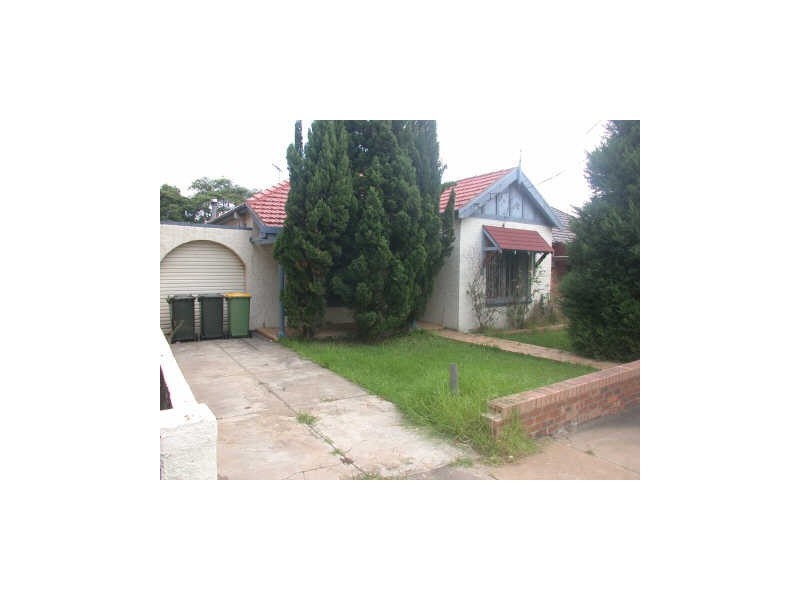 2 Mintaro Ave, Strathfield NSW 2135